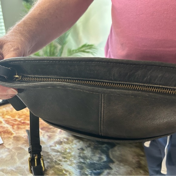 Vintage Coach.Bucket Bag - Picture 4 of 5